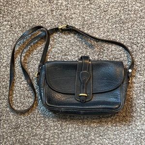 Vintage Dooney and Bourke black leather purse